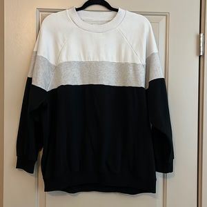 American Eagle Sweatshirt - Black, White & Gray; Size L